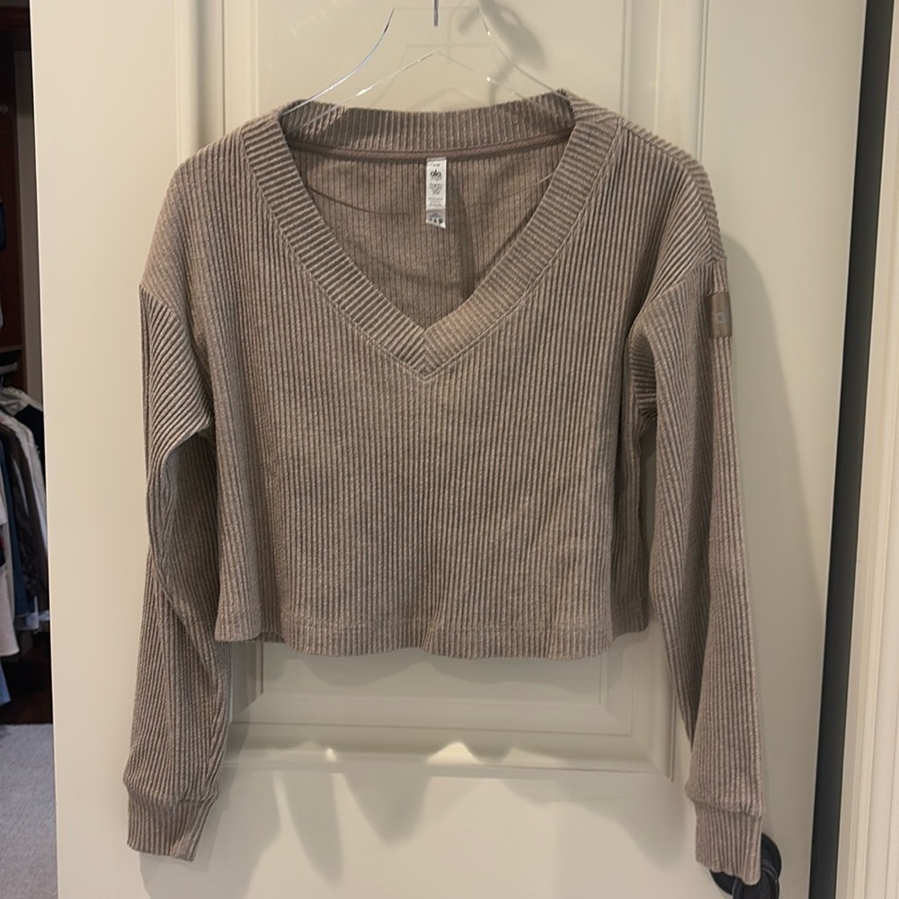 Alo Yoga Cropped Muse Sweater
